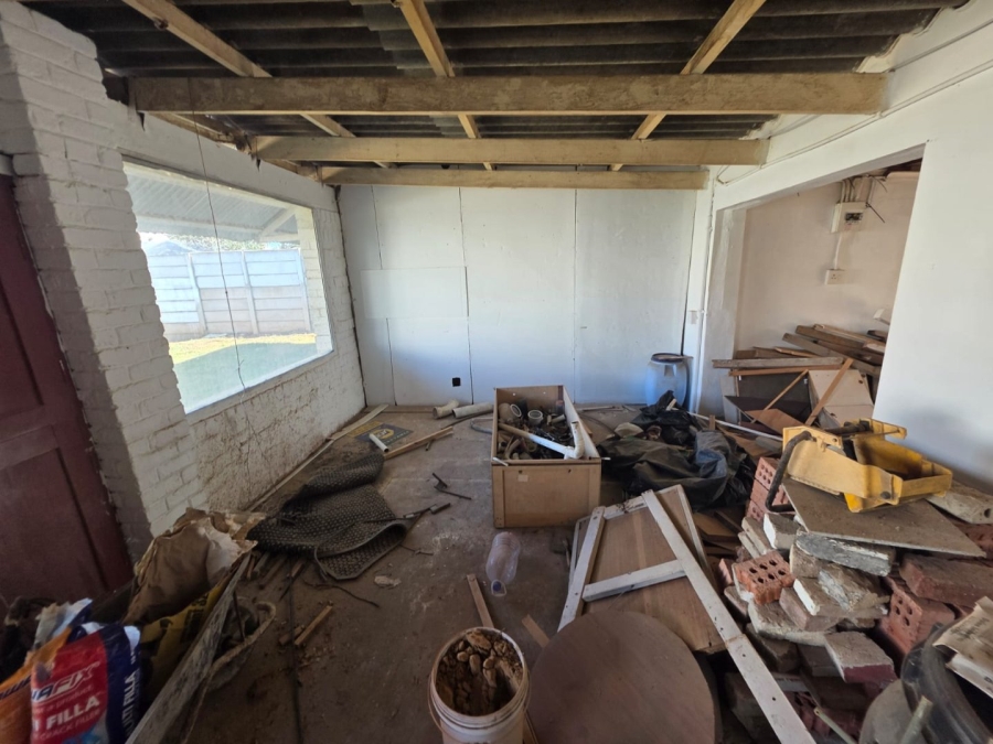 2 Bedroom Property for Sale in Wavecrest Eastern Cape